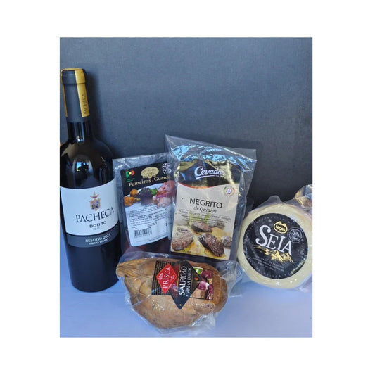 Cabaz de Natal-VinhoDouro_Enchidos_Queijo