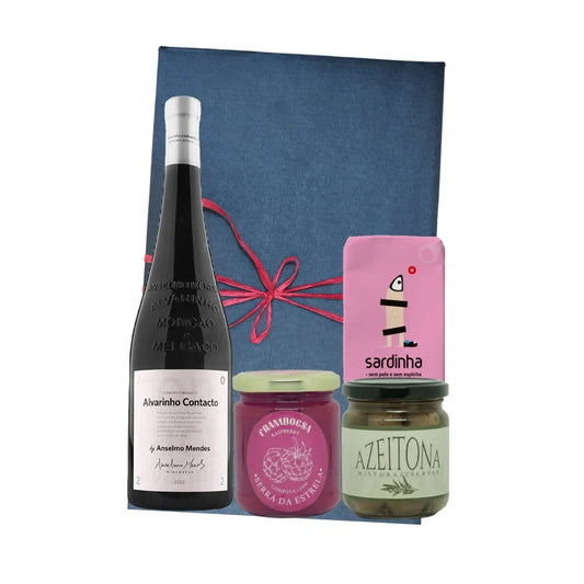 Cabaz Gourmet 5 - Vinho Branco, Sardinha, Azeitonas e Compota - Elegância e Tradição