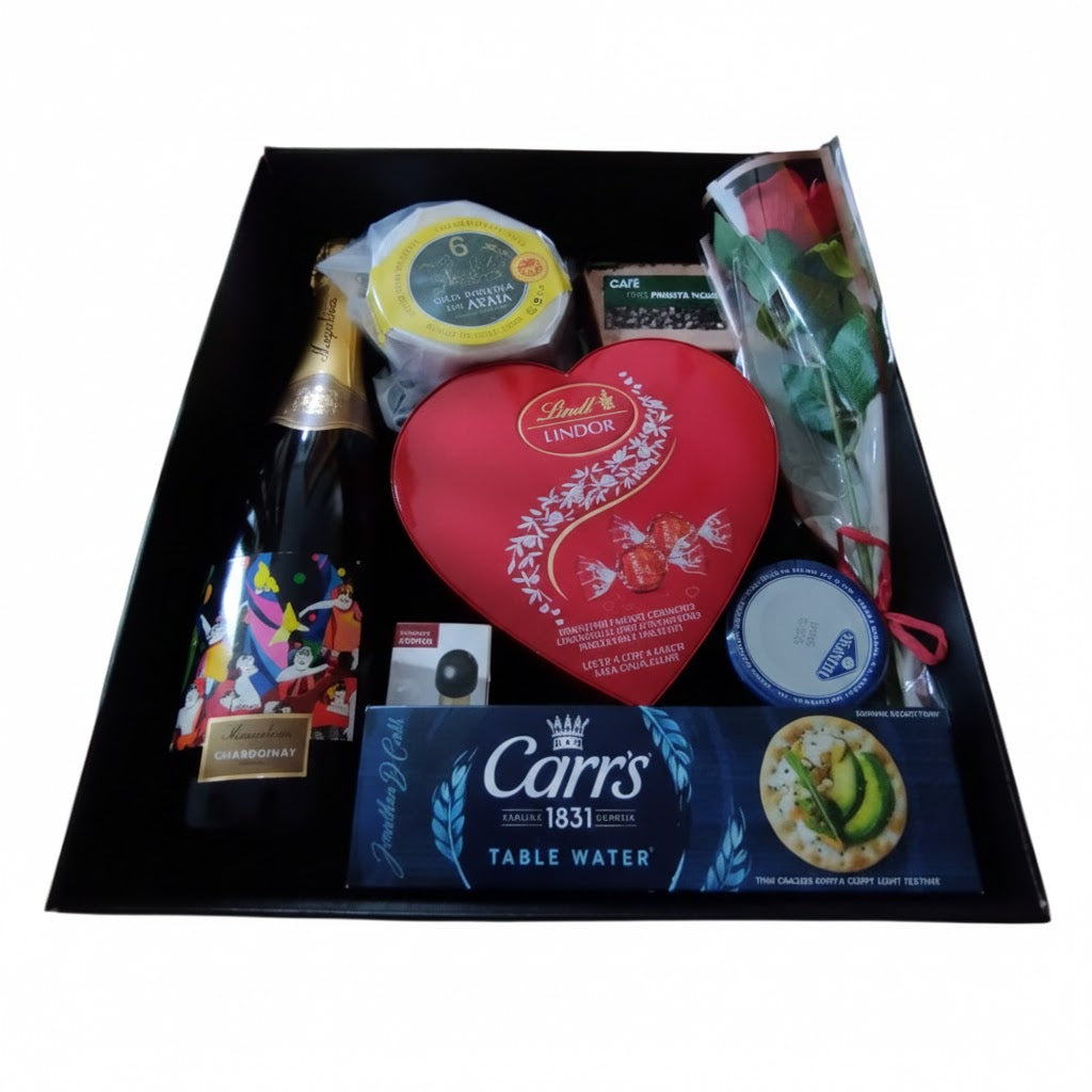 P004 - Presente Gourmet para Celebrar o Amor com Espumante e Delícias